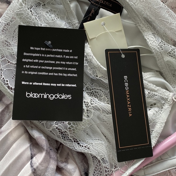 BCBG MaxAzria Dress NWT - Picture 5 of 5